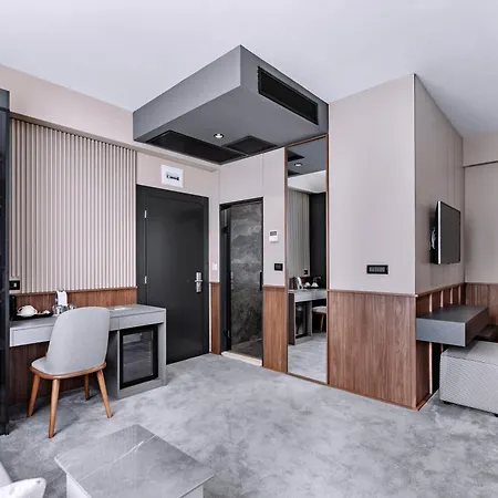 Actor Hotel